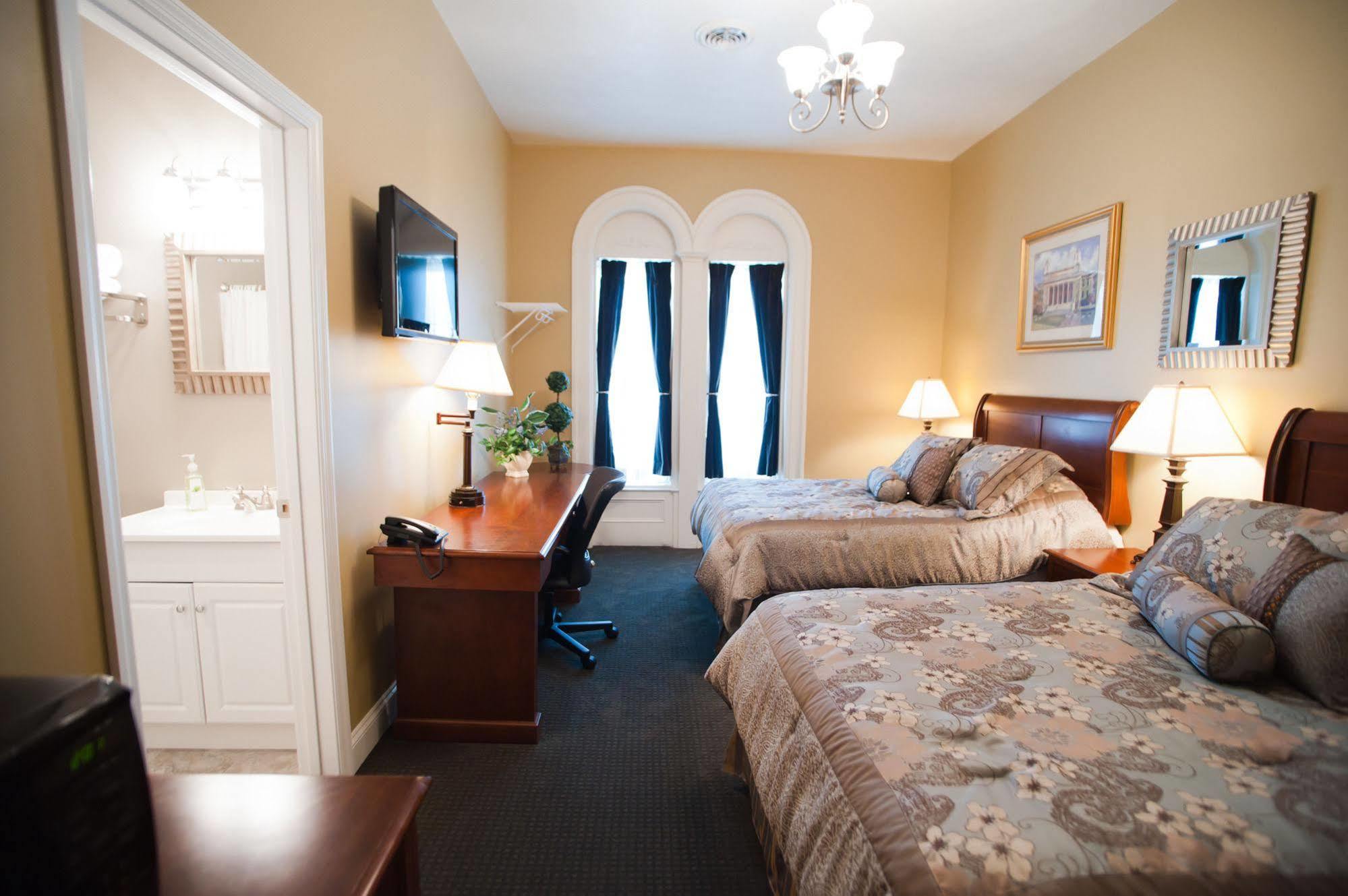 Beacon Hotel Oswego Esterno foto