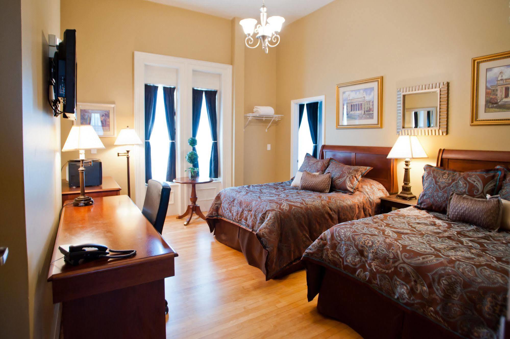 Beacon Hotel Oswego Esterno foto